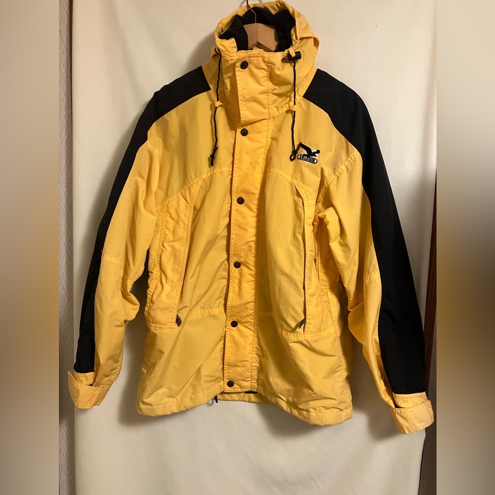 Salewa Women’s Yellow Full Zip Hooded Embroidered Logo Jacket Coat Size Small